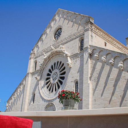 Vista Cattedrale - Super Attico Nel Centro Storico Bari Exterior photo